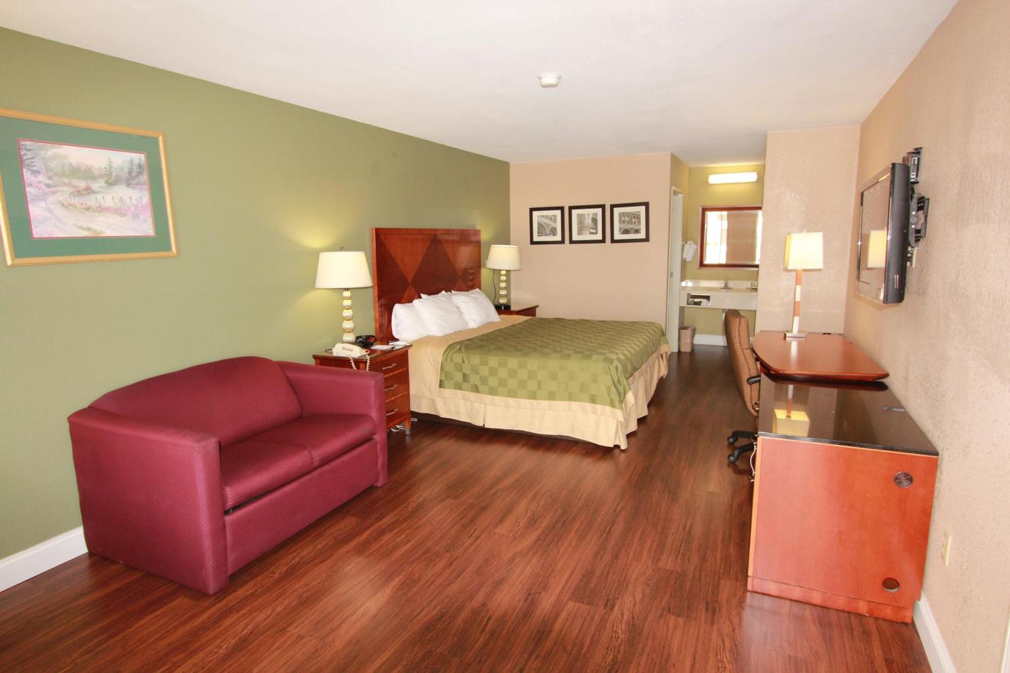 Quality Inn & Suites Near Robins Air Force Base Warner Robins Exterior foto