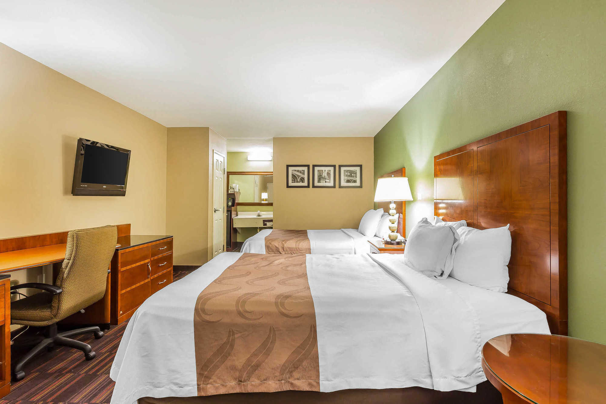 Quality Inn & Suites Near Robins Air Force Base Warner Robins Quarto foto